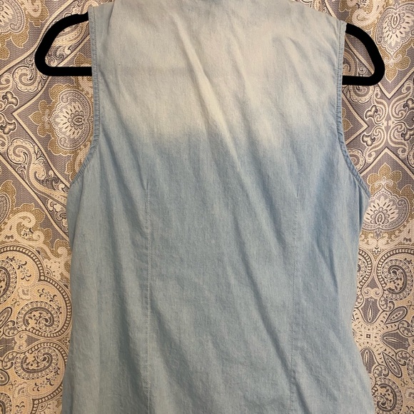 Denim short sleeve button up. White washed - Picture 5 of 5